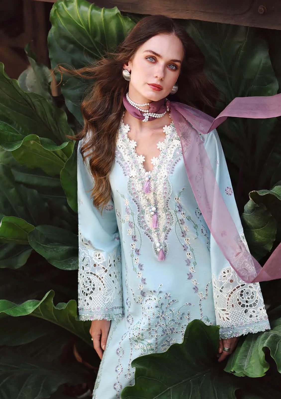 Mushq Luxury Dhanak Embroidered 3 piece dress  - S026