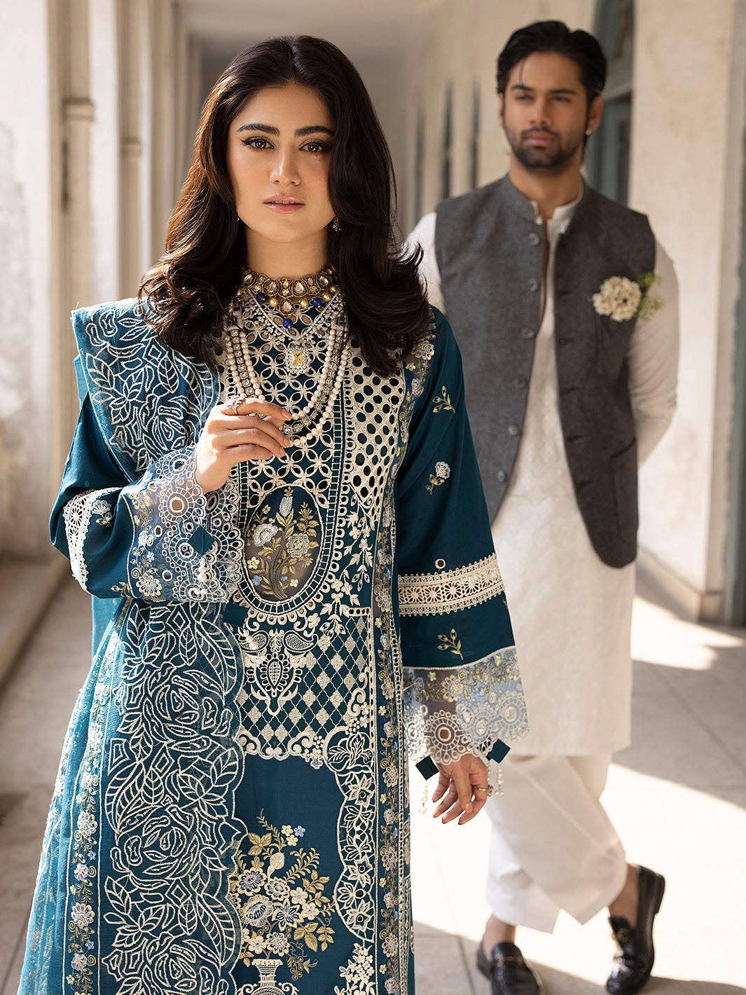 Mahnur Dhanak Luxury Embroidered 3 Piece Dress - S081